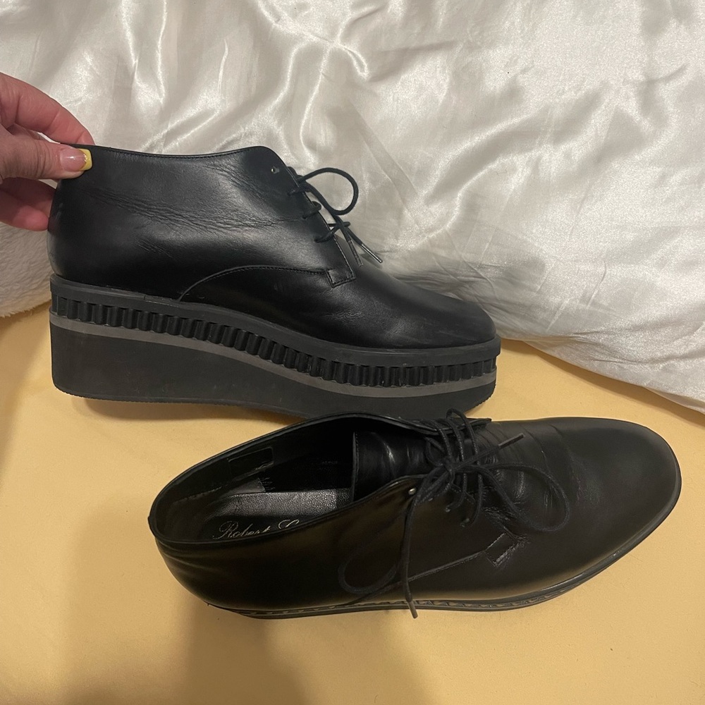 Robert Clergerie Black Leather Platform Lace-Up Loafers - Picture 8 of 9